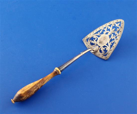 A George III pierced silver small fish slice/server, 7in.